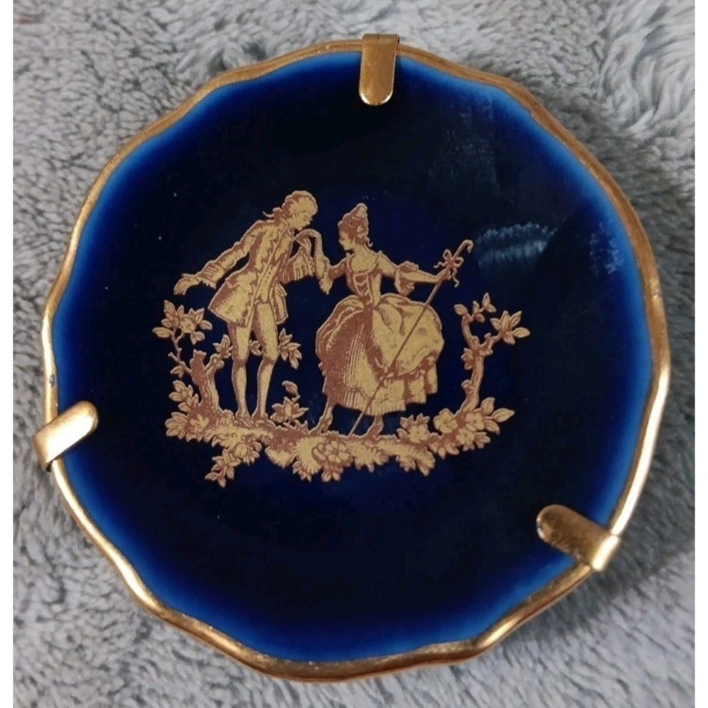 Limoges France Mini Plate Cobalt Blue Gold Courting‎ Couple W/Stand Hanger